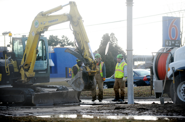 020212_NEWS_Water Main Break_MRM_01.jpg